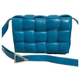 Bolsa Bottega Veneta Padded Cassette Nova Azul