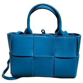 Borsa Bottega Veneta Arco mini NUOVA Blu