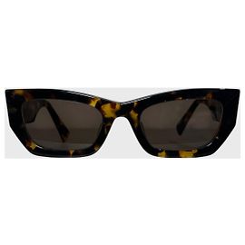 Óculos de sol Miu Miu em casco de tartaruga Marrom