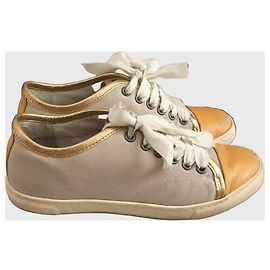 Lanvin Sneaker Beige aus Canvas und Leder Größe 35 Beige