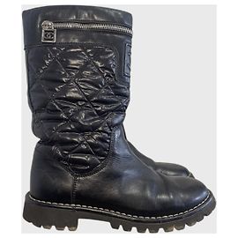 Bottes Chanel noires T.34,5 Black