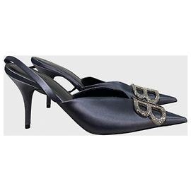 Balenciaga Knife Pumps Gr. 37 Grau