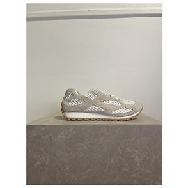 Baskets Bottega Veneta Orbit T.40 Beige