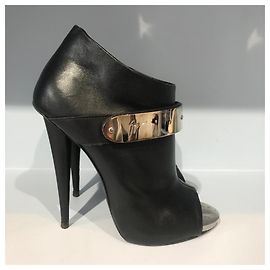 Botas Giuseppe Zanotti pretas T.37 Preto