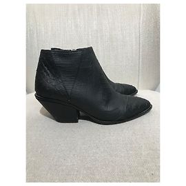 Boots Giuseppe Zanotti noires T.36 Black