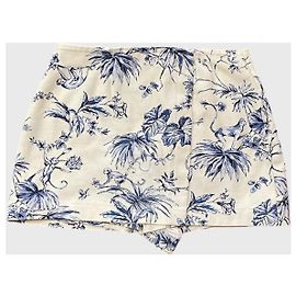 Valentino Garavani Jupe-short Red Valentino T.38 Beige