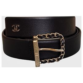 Ceinture Chanel en cuir noir avec logo CC Noir