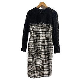 Valentino Garavani Robe Valentino noire T.38 Black
