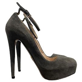 Escarpins Prada gris T.38 Gris