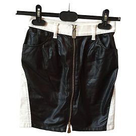 Gonna Alexander McQueen T.34 Nero