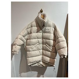 Courreges Casaco acolchoado Courrèges creme T.M Bege