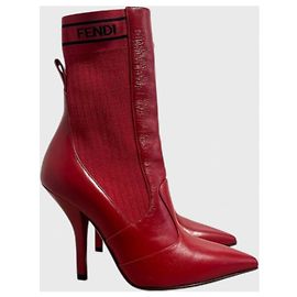 Bottines Fendi rouge T.37,5 Rouge