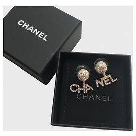 Chanel Perlenohrringe Schwarz