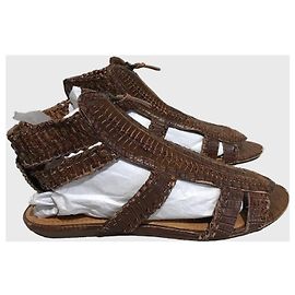 Givenchy Sandalen braun T.38,5 Braun