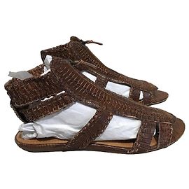Sandales Givenchy marron T.38,5 Marron