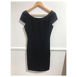 Robe Emporio Armani noire T.34 Noir