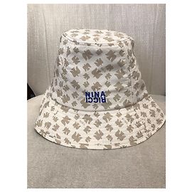 Bob Nina Ricci Tower bege com estampa de logótipo Bege