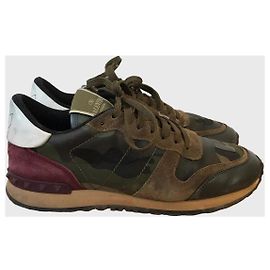 Valentino Garavani Baskets Valentino kaki T.41 Kaki