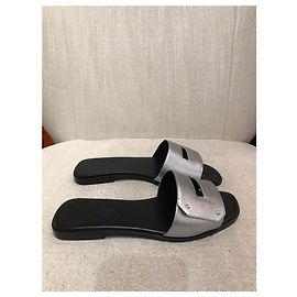 Mules Hermès View T.36 NUEVAS Plata