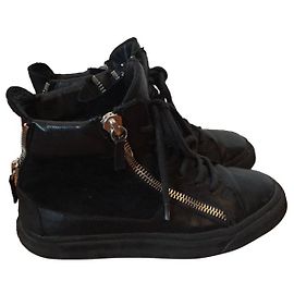 Sapatilhas Giuseppe Zanotti T.36,5 Preto