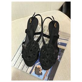Sandales Chanel satin T.37,5 Black