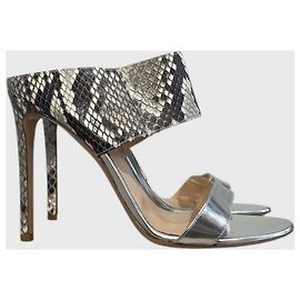 Sandali Gianvito Rossi python T.38,5 Beige