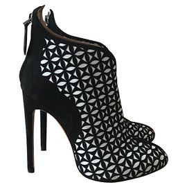 Botas Alaïa de camurça preto e branco Tamanho 36.5 Preto