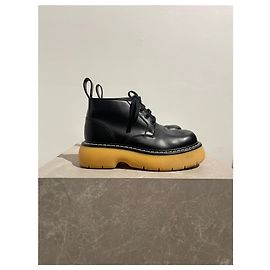 Bottines Bottega Veneta Bounce T.36 Noir