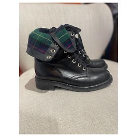 Botas Chanel pretas T.37,5 Preto