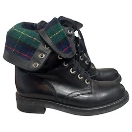 Bottes Chanel noires T.37,5 Noir