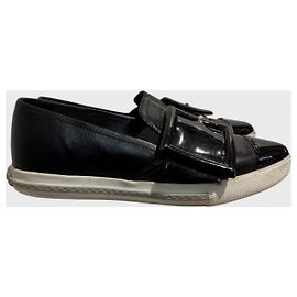 Mocassins Miu Miu noires T.36 Noir