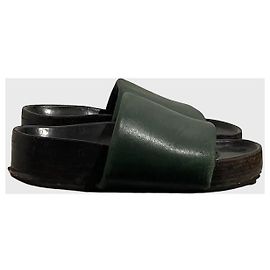 Céline Mules Celine verdes T.37 Verde
