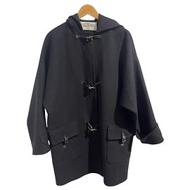 Valentino Garavani Valentino Mantel schwarz T.S Schwarz