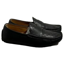 Mocassins Gucci pretos T.40 Preto