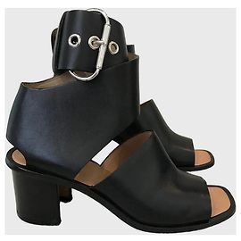 Céline Sandálias Celine pretas T.37 Preto