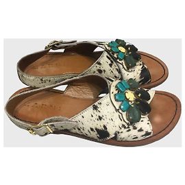Marni Flat Sandals Spotted Calfskin Size 37 Multiple colors