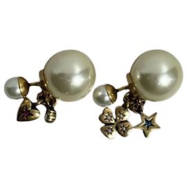 Autre Marque Boucles d'oreilles Dior Tribale dorées Doré