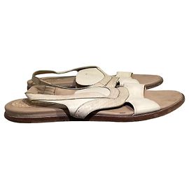 Sandálias Chloé bege T.37,5 Bege