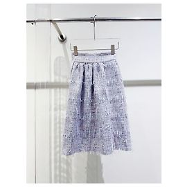 Saia Chanel de tweed multicolorida tamanho 34 Multicor