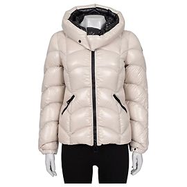 Moncler Women's White Down Puffer Jacket - US 0/XXS Pre-owned Other