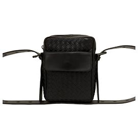 Mini Bolsa de Ombro em Couro Intrecciato Bottega Veneta Marrom