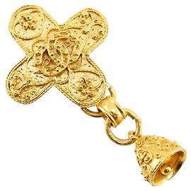 Chanel Coco Mark Gold Brooch Golden