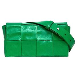 Sac à épaule en cuir vert Bottega Veneta Vert