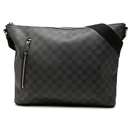 Bolsa Tiracolo Louis Vuitton Damier Graphite Mick MM Preto