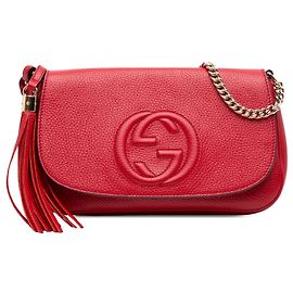 Gucci Soho Chain Flap Crossbody en cuir de veau rouge Medium Rouge