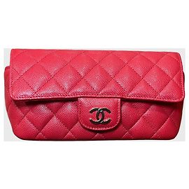 Bolsa Chanel Vermelha em Couro Caviar Vermelho