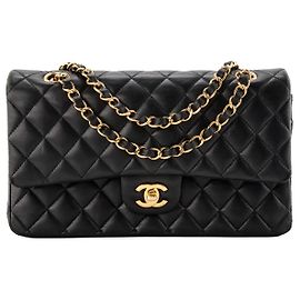 CHANEL - Borsa a tracolla Classique/Timeless 11.12 Chanel in pelle liscia nera Nero