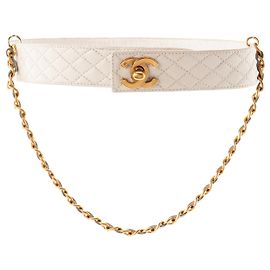 CHANEL - Cinto CC Chanel em couro matelassê branco vintage (T65) Branco