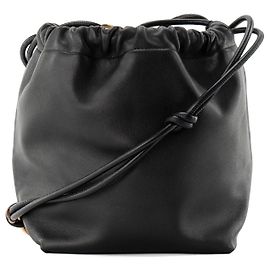 Valentino Garavani VALENTINO - Borsa a tracolla a secchiello Vlogo Valentino in pelle liscia nera Nero