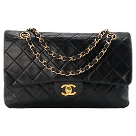 CHANEL - Bolsa de ombro Classic/Timeless Chanel em couro liso preto vintage Preto